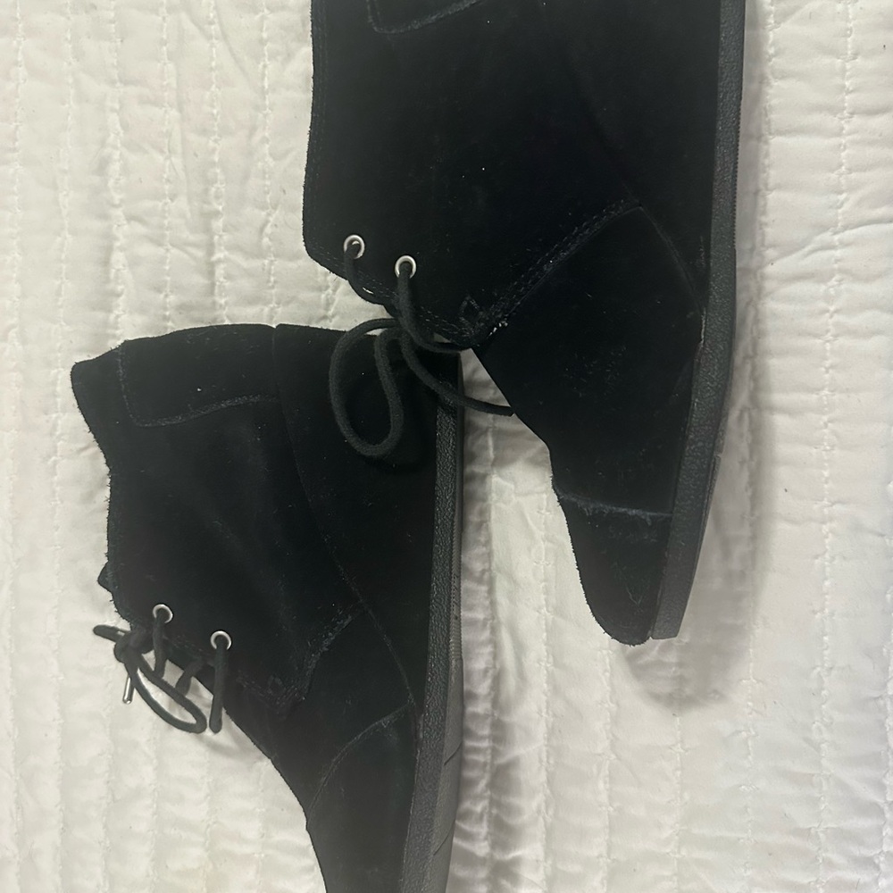 Toms Black and White Patterned Shoes